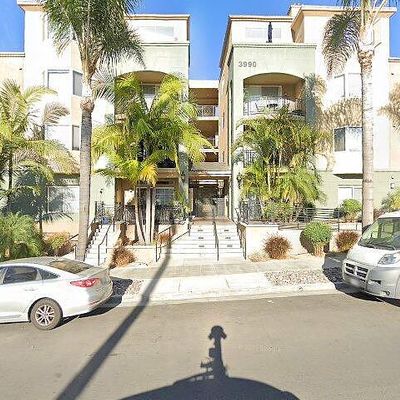 3990 Centre St #304, San Diego, CA 92103