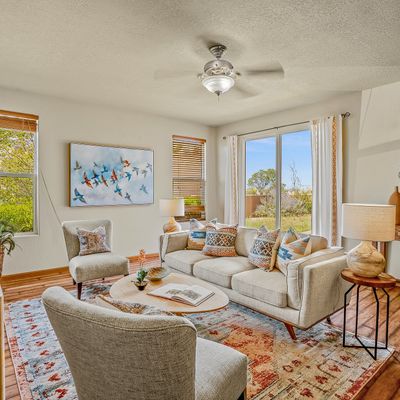 4 Placita Lucinda, Santa Fe, NM 87508