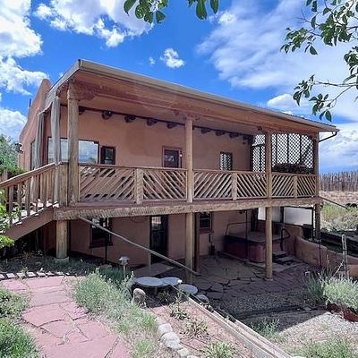 49 Verdolaga Rd, El Prado, NM 87529