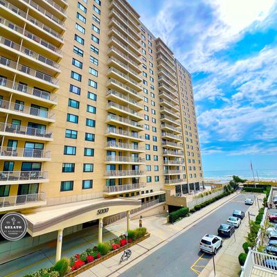 5000 Boardwalk #404, Ventnor, NJ 08406