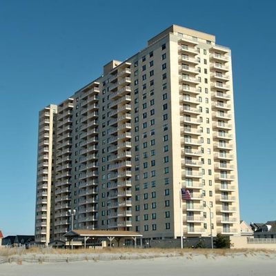 5000 Boardwalk #618, Ventnor, NJ 08406