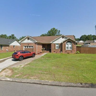 5057 Summer Ridge Rd, Fayetteville, NC 28303