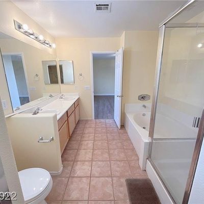 5090 Tranquil Stream Ct, Las Vegas, NV 89148