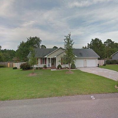 5099 Marvin Dr, Spring Lake, NC 28390