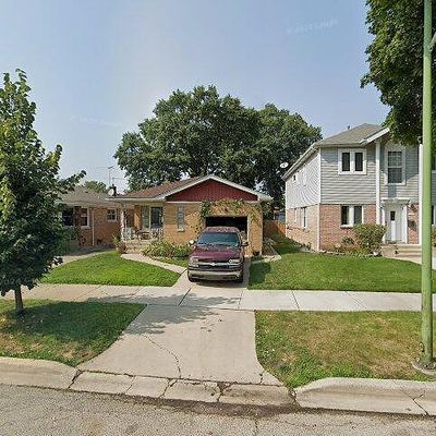 4344 W Highland Ave, Chicago, IL 60646