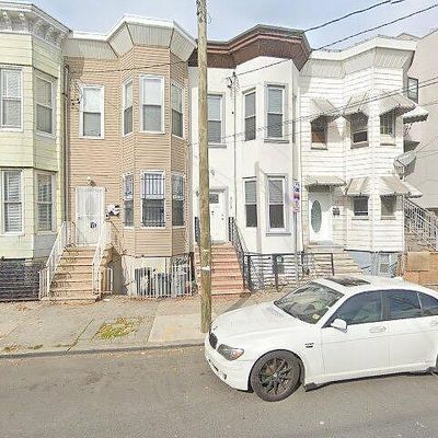 463 Bergen Ave, Jersey City, NJ 07304