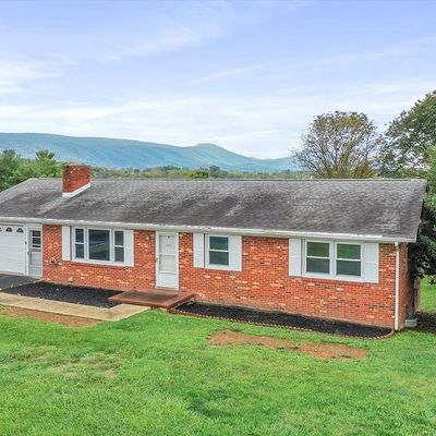 464 Mill Rd, Woodstock, VA 22664