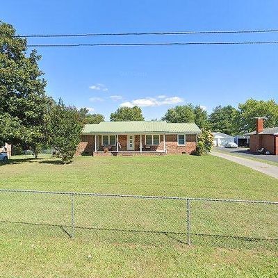 554 Meadowbrook Dr, Mcminnville, TN 37110