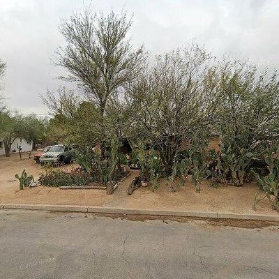 5610 E Waverly St, Tucson, AZ 85712