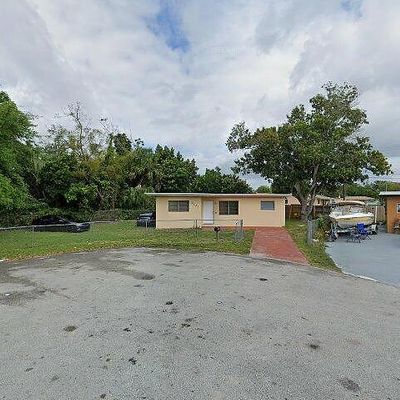 5731 Cleveland St, Hollywood, FL 33021