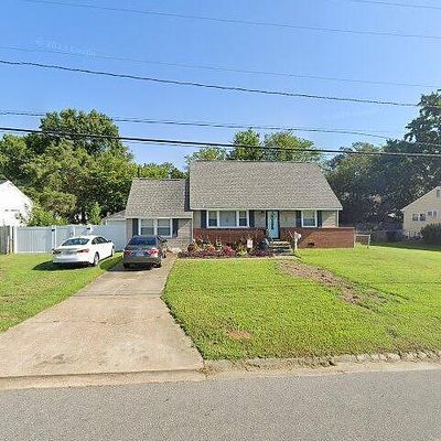 5736 Pontiac Rd, Virginia Beach, VA 23462