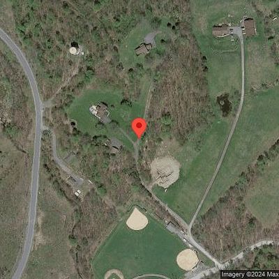 58 Strawberry Ln, Scott Township, PA 18447