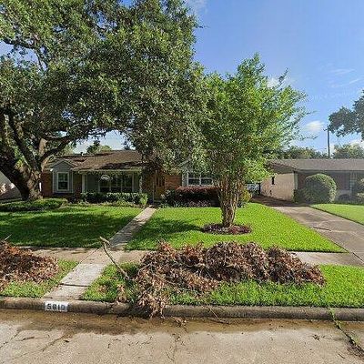 5810 Warm Springs Rd, Houston, TX 77035