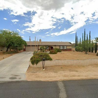 58185 Delano Trl, Yucca Valley, CA 92284