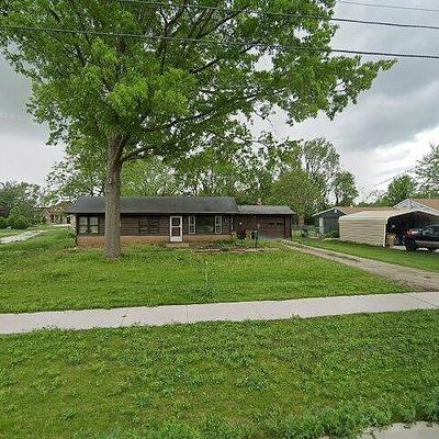 5820 Nw 54 Th Ct, Johnston, IA 50131