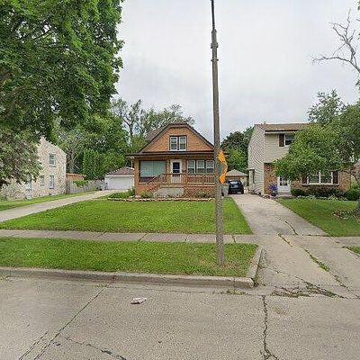 5849 N 41 St St, Milwaukee, WI 53209