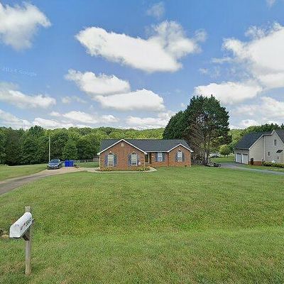 5864 Rolling Meadows Rd, Randleman, NC 27317