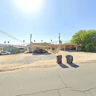 5870 Ocotillo Ave, Twentynine Palms, CA 92277