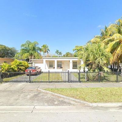 5901 Sw 63 Rd St, South Miami, FL 33143