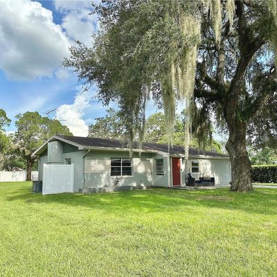 5928 17 Th St, Zephyrhills, FL 33542