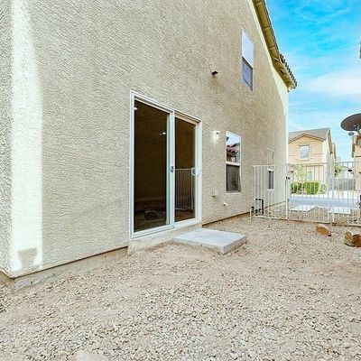 5994 Red Raspberry Ct, Las Vegas, NV 89142