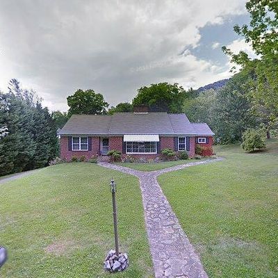 60 Ardoyne Rd, Asheville, NC 28804