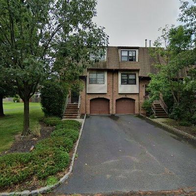 5201 N Oaks Blvd, North Brunswick, NJ 08902