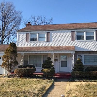 53 Angevine Ave, Hempstead, NY 11550