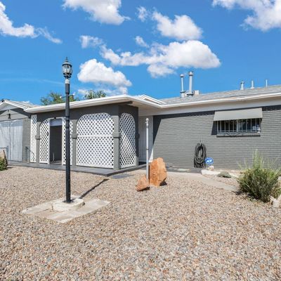 538 Estancia Dr Nw, Albuquerque, NM 87105