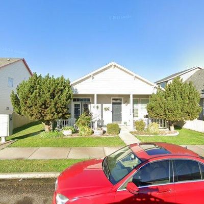 5412 Tiger Ln, Pasco, WA 99301