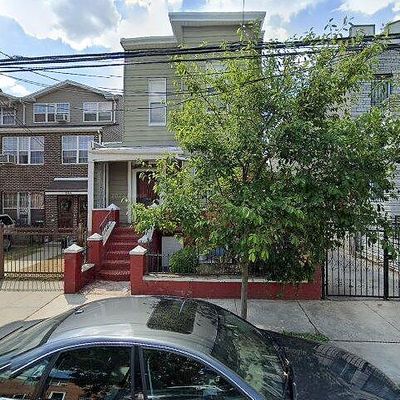 542 Jerome St, Brooklyn, NY 11207