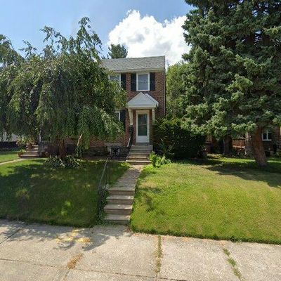 544 Overlook Rd, Philadelphia, PA 19128