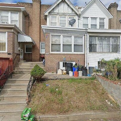 6519 Dorel St, Philadelphia, PA 19142