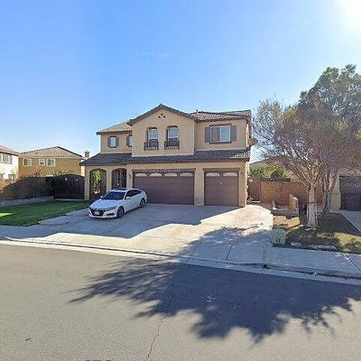 6570 Harrow St, Eastvale, CA 91752