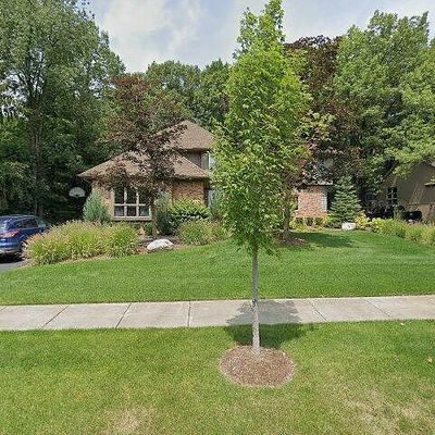 6586 Torybrooke Cir, West Bloomfield, MI 48323