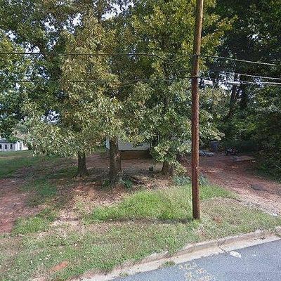 664 Saxon Ave, Spartanburg, SC 29301