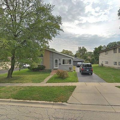 665 Easy St, Glendale Heights, IL 60139