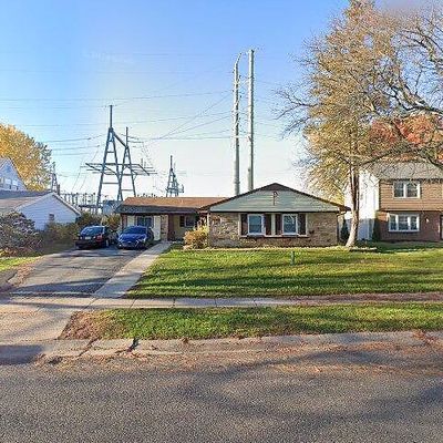 67 Garland Ln, Willingboro, NJ 08046