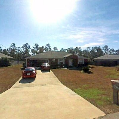 6721 Fairmont St, Navarre, FL 32566