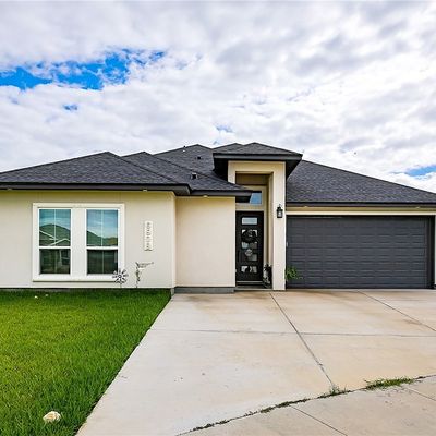 6809 Mets Ct, Corpus Christi, TX 78414