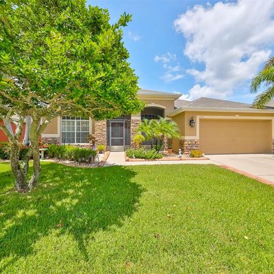 6814 Cromwell Garden Dr, Apollo Beach, FL 33572