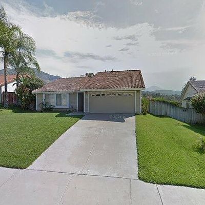 6871 Grove Ave, Highland, CA 92346