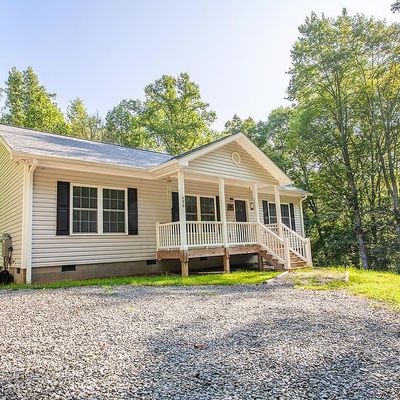 690 Mountain Dr, Bryson City, NC 28713