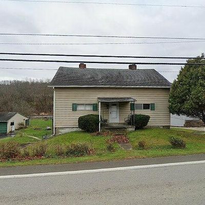 690 Venetia Rd, Venetia, PA 15367