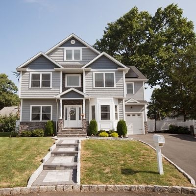 7 Cornell Cir, Clark, NJ 07066