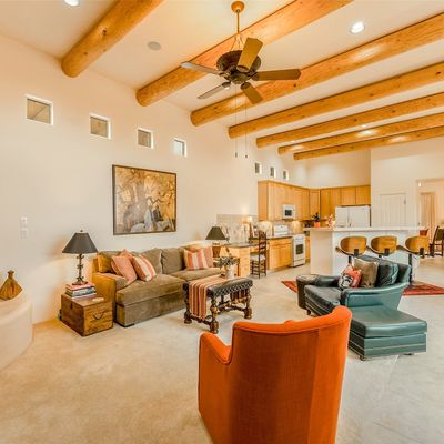 7 Mesa Pino, Santa Fe, NM 87508