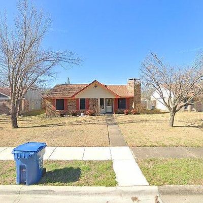 701 Shadybrook Ln, Seagoville, TX 75159