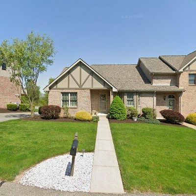 704 Brandon Way, Coraopolis, PA 15108