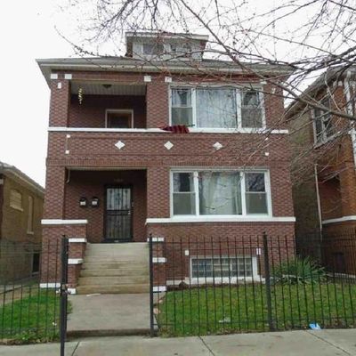 7040 S Rockwell, Chicago, IL 60620