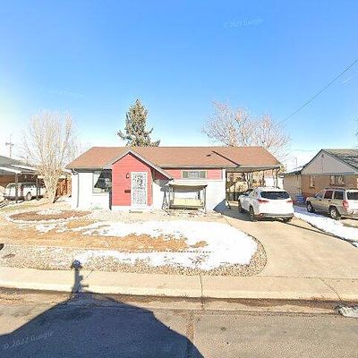 7050 Alan Dr, Denver, CO 80221